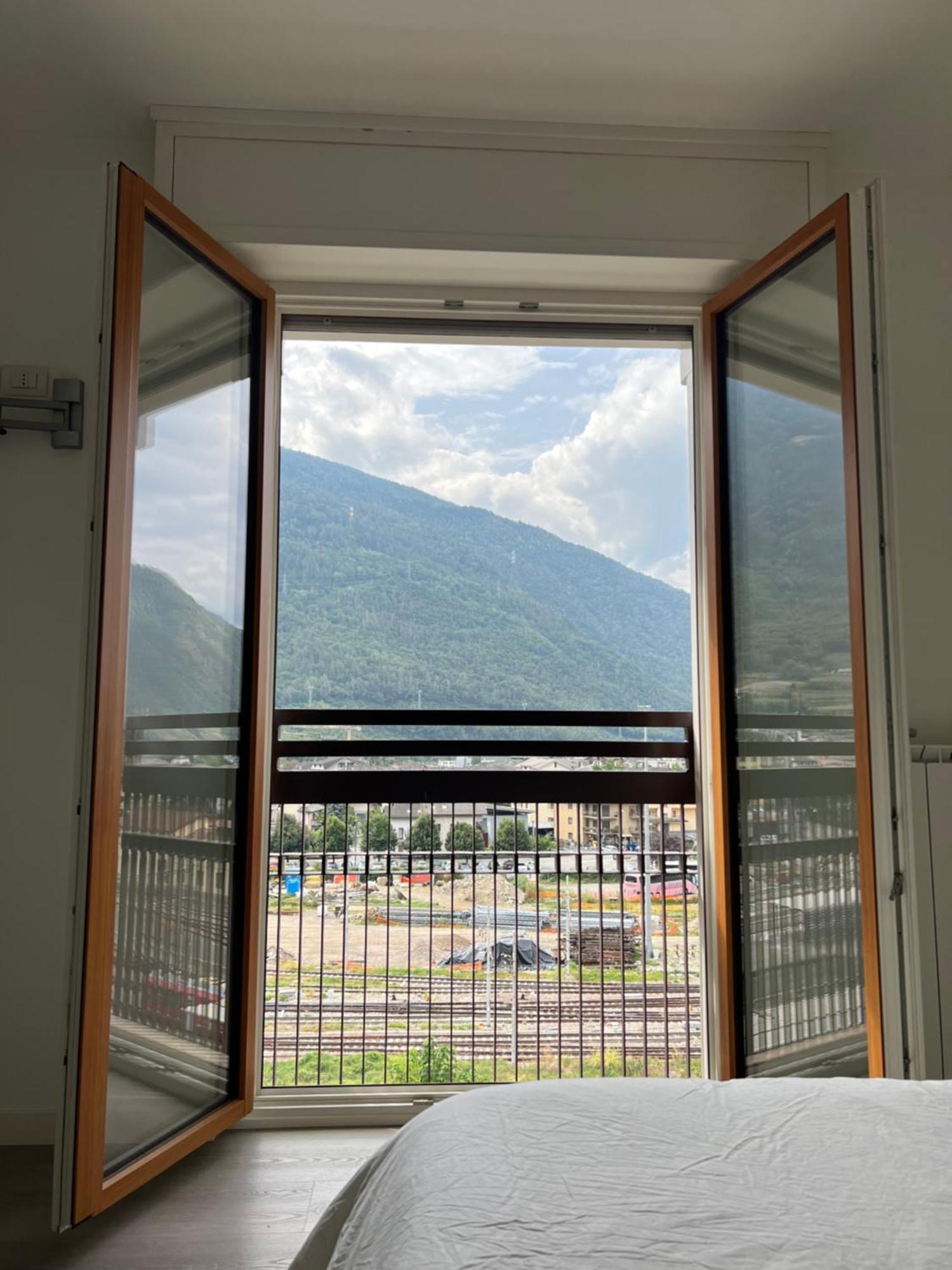Dreamers Apartment Tirano Kültér fotó